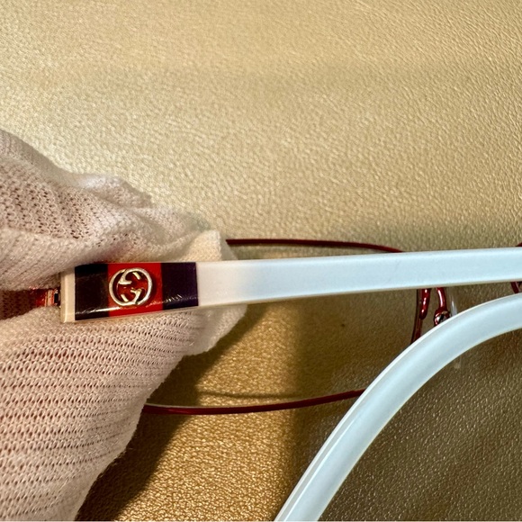 Red & White Gucci Glasses Frame - Picture 3 of 3